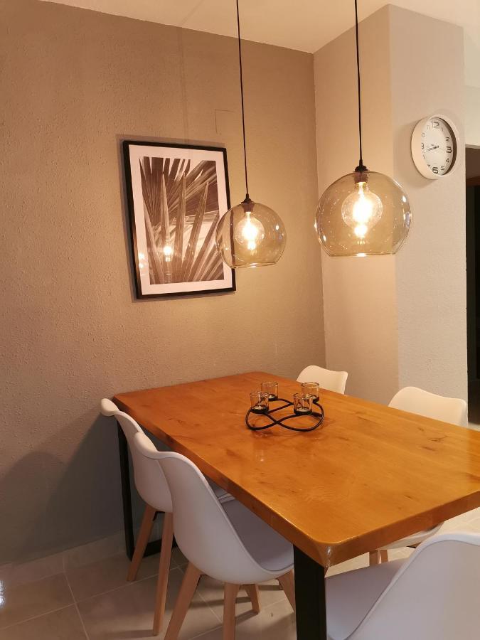 Naufragos Apartament トレビエハ エクステリア 写真