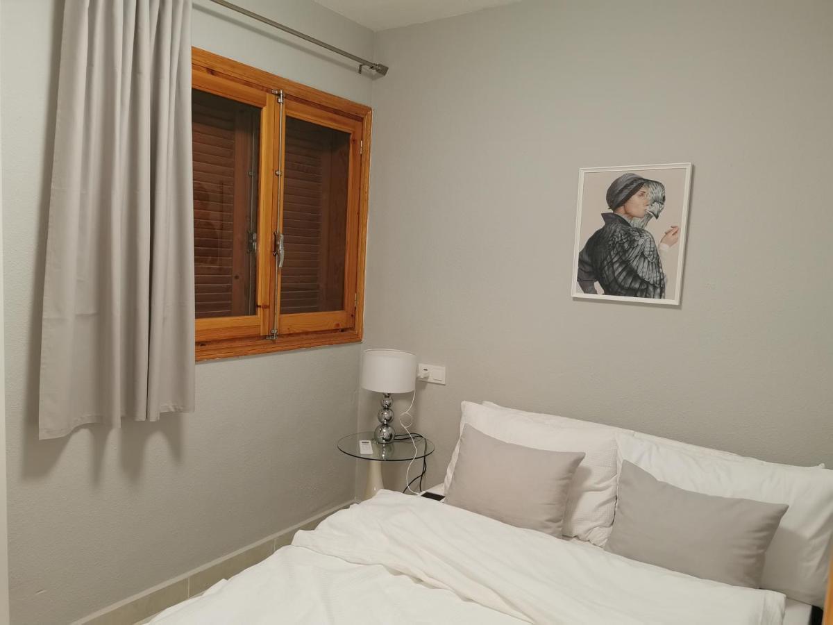 Naufragos Apartament トレビエハ エクステリア 写真