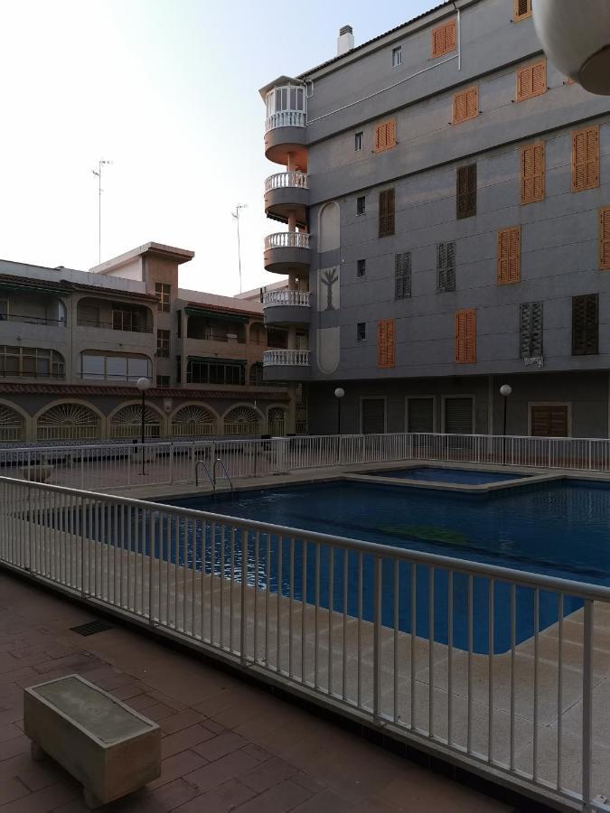 Naufragos Apartament トレビエハ エクステリア 写真